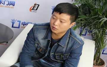 尹氏木門：順應時代潮流，線上線下同步開展市場