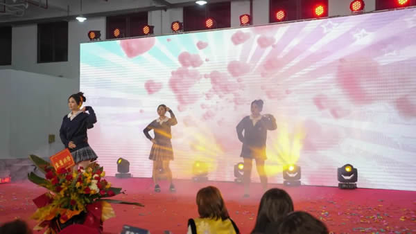 啟夢(mèng)·遠(yuǎn)行丨樂(lè)臣品牌元旦跨年年歡晚會(huì)圓滿成功