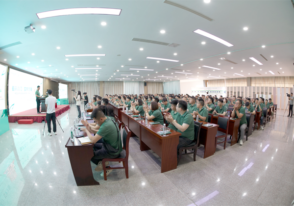 砥礪奮戰(zhàn)·巔峰聚首|春天木門及整家定制經(jīng)銷商閃耀永康！