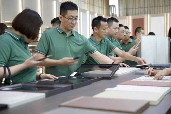 砥礪奮戰(zhàn)·巔峰聚首|春天木門及整家定制經(jīng)銷商閃耀永康！