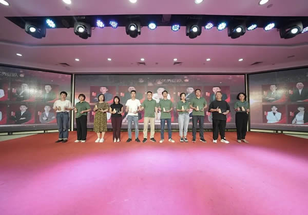 砥礪奮戰(zhàn)·巔峰聚首|春天木門及整家定制經(jīng)銷商閃耀永康！