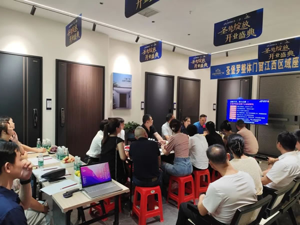 攜手經銷商游學探店！共賀多地新店“圣”勢綻放！