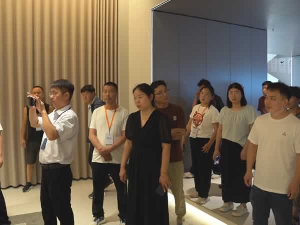 簡一全屋定制