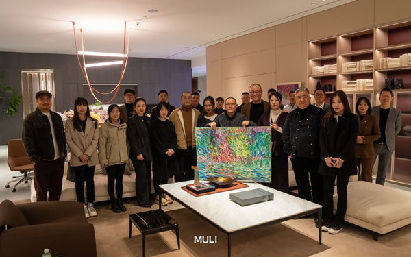 智領(lǐng)鳶都 木啟美好 | 木里木外濰坊高定體驗店揭幕