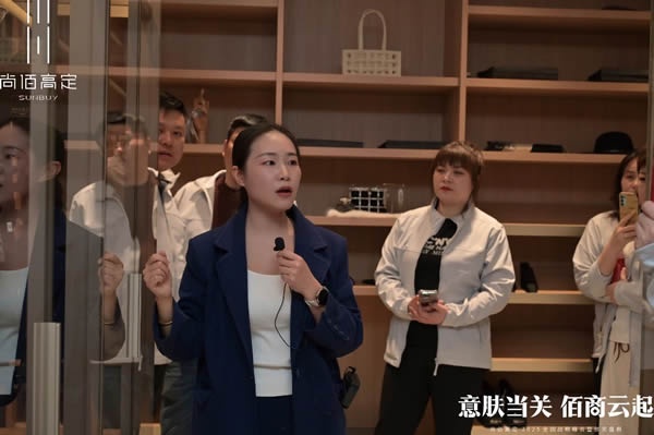 尚佰木門