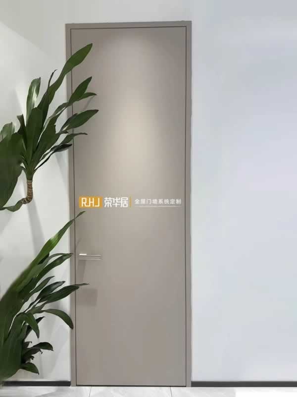 榮華居木門