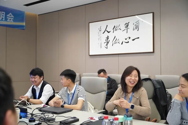 簡一家居