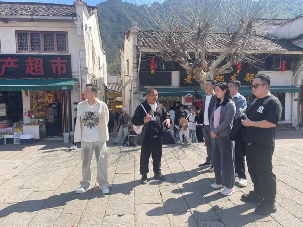 尚佰木門