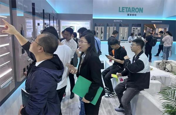 展商風采 | 以光定義品質生活，擎洲光電廣州定制家居展完美收官！