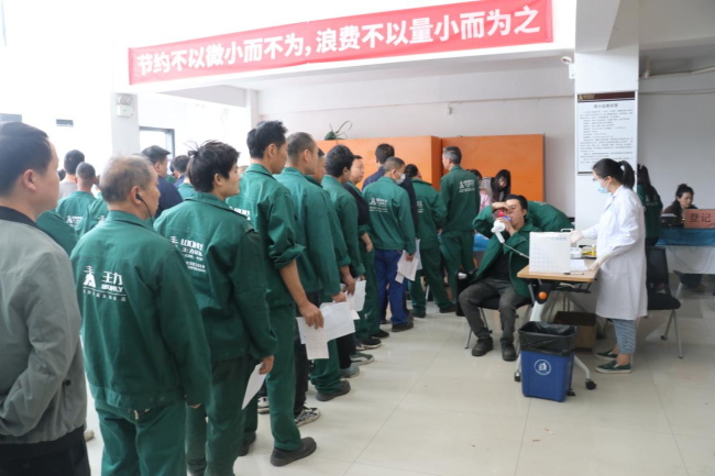 王力門業 | 王力開展職業健康體檢，為員工筑牢幸福“堡壘”