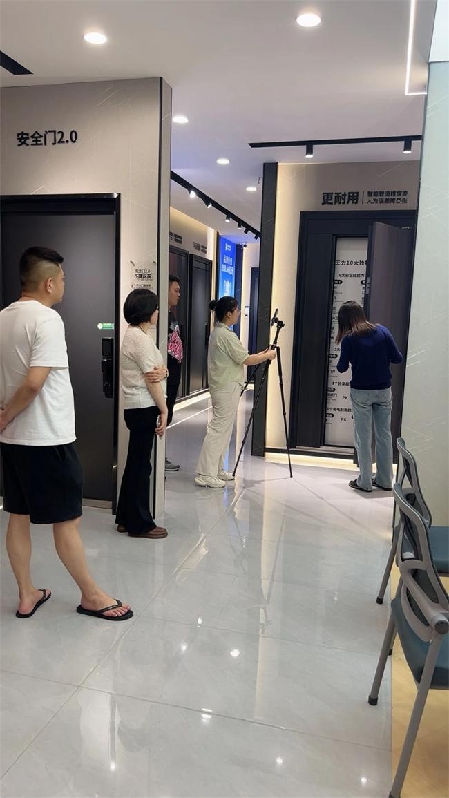 王力門業(yè)