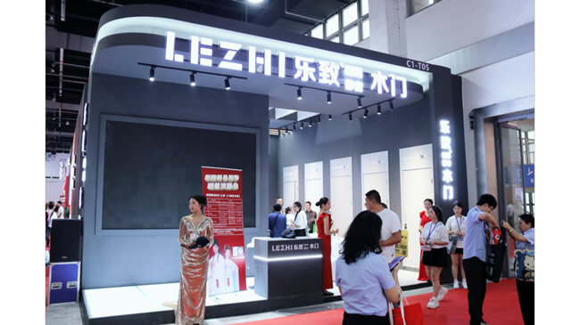 明星助陣！樂致木門成為永康門博會超火爆的展位！