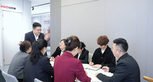 金凱德門業(yè)