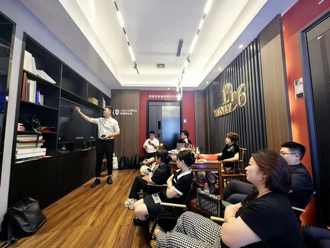 王力門業(yè) | 湖南婁底經(jīng)銷商謝總：拓展設(shè)計師渠道，3個月狂攬近38萬！