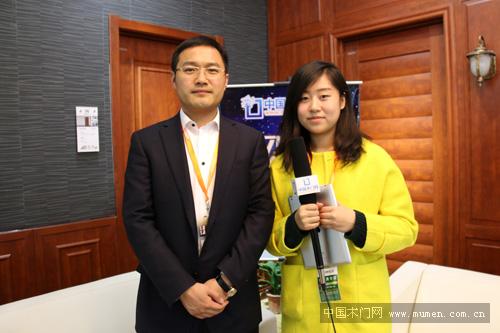 鑫迪家美木門張靜波