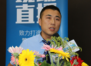 萬宏木門：再接再厲 再創輝煌 再創佳績
