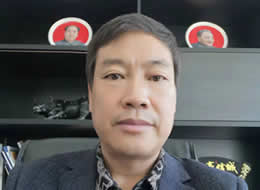 九州彩木門董事長白明善： 重視質量，堅持走品牌化發展道路。